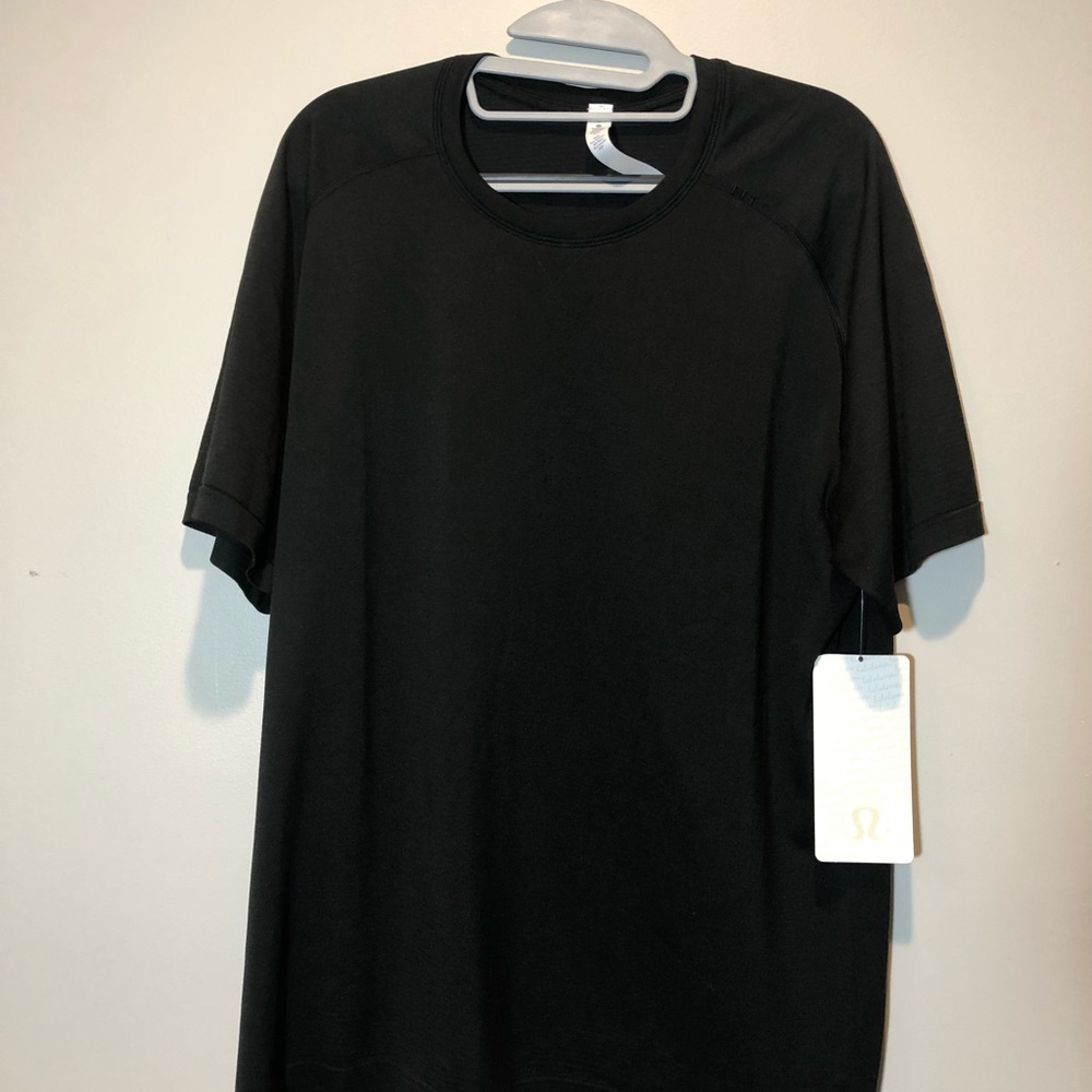 Men’s Lululemon Athletica Metal Vent Tech SS Black